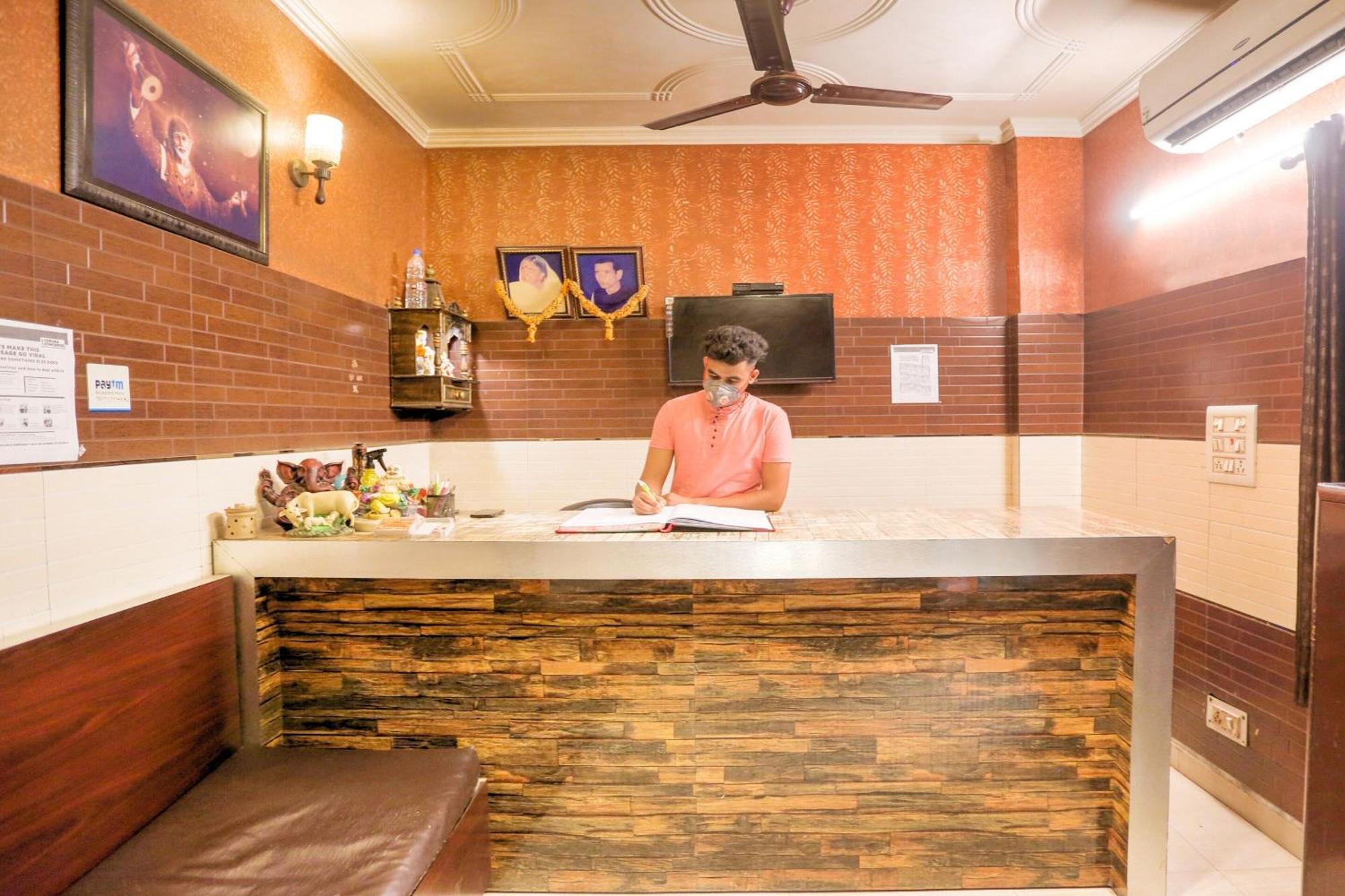 Hotel O Shri Sai Guest House Delhi  Exterior photo